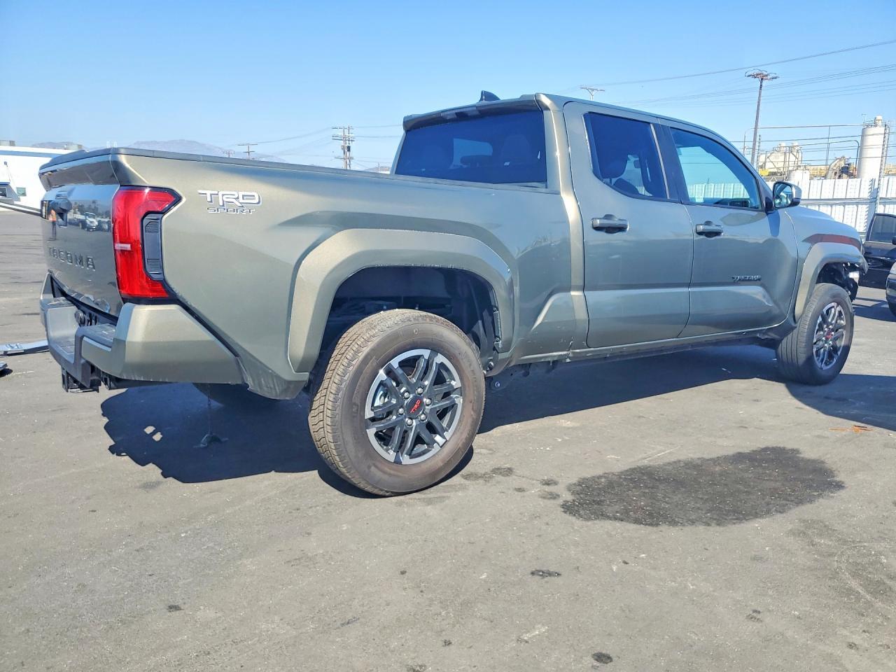 2025 Toyota Tacoma Trd Sport - Image 3