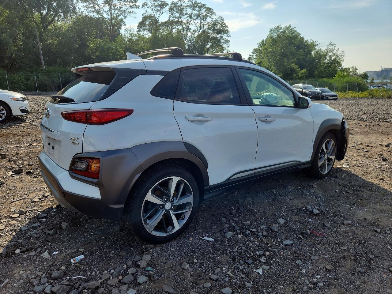 2020 Hyundai Kona Ultimate - Image 3