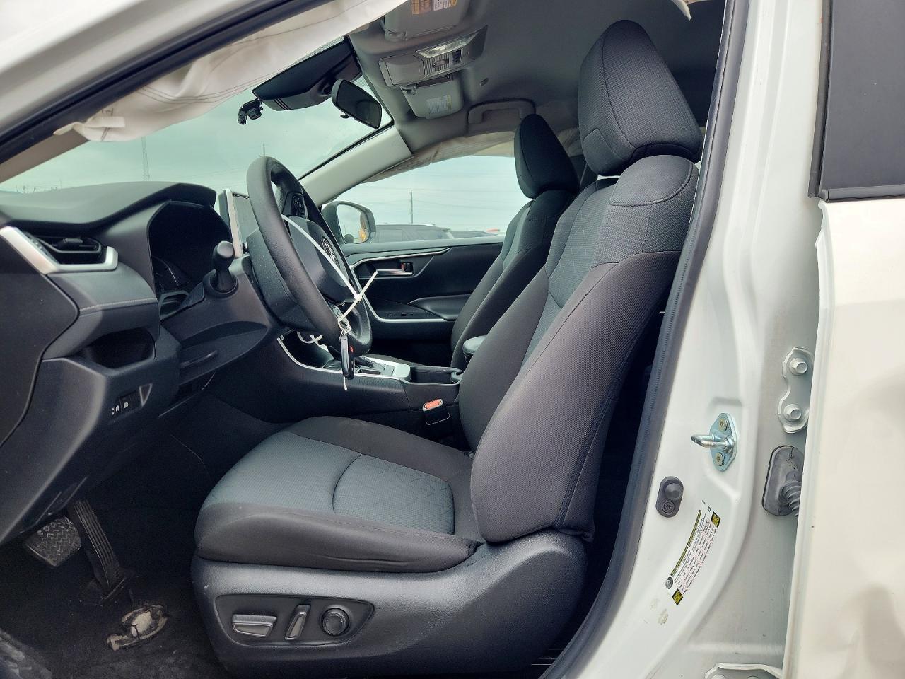2024 Toyota Rav4 Xle - Image 7
