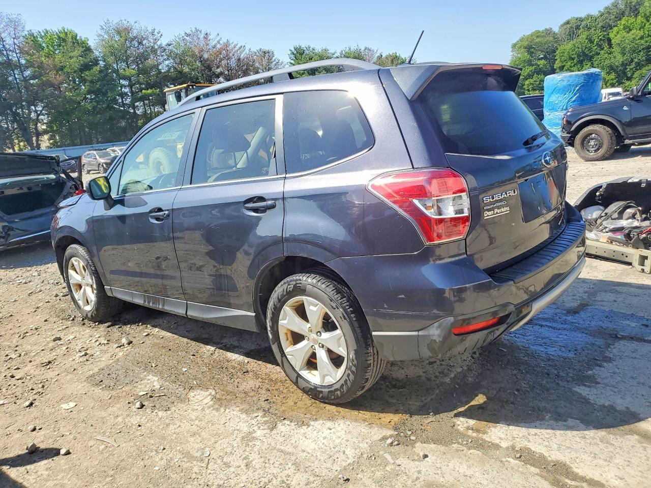 2015 Subaru Forester 2.5I Limited - Фото 2