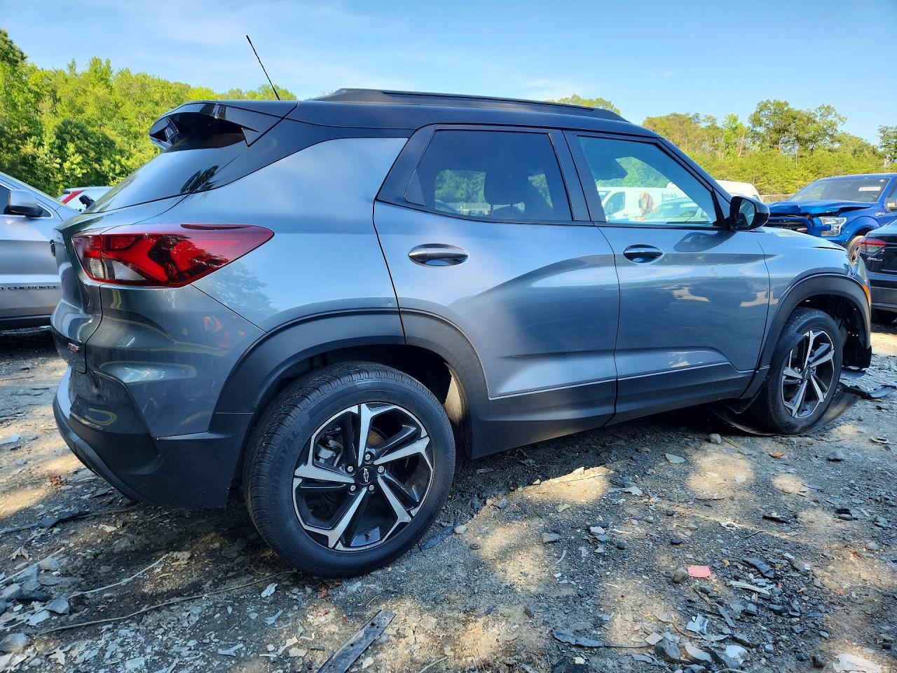 2022 Chevrolet Trailblazer Rs - Фото 3
