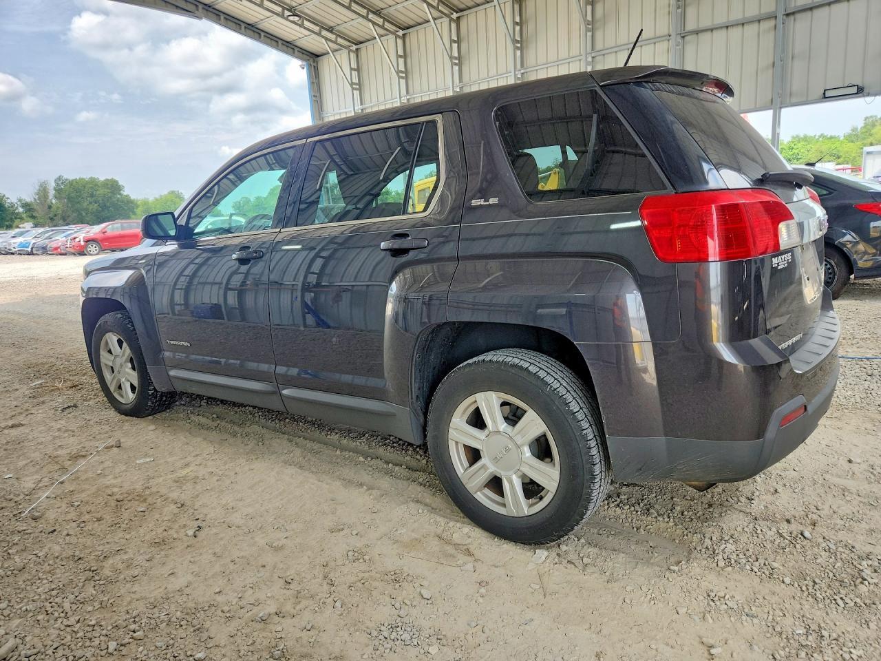 2015 GMC Terrain Sle - Фото 2