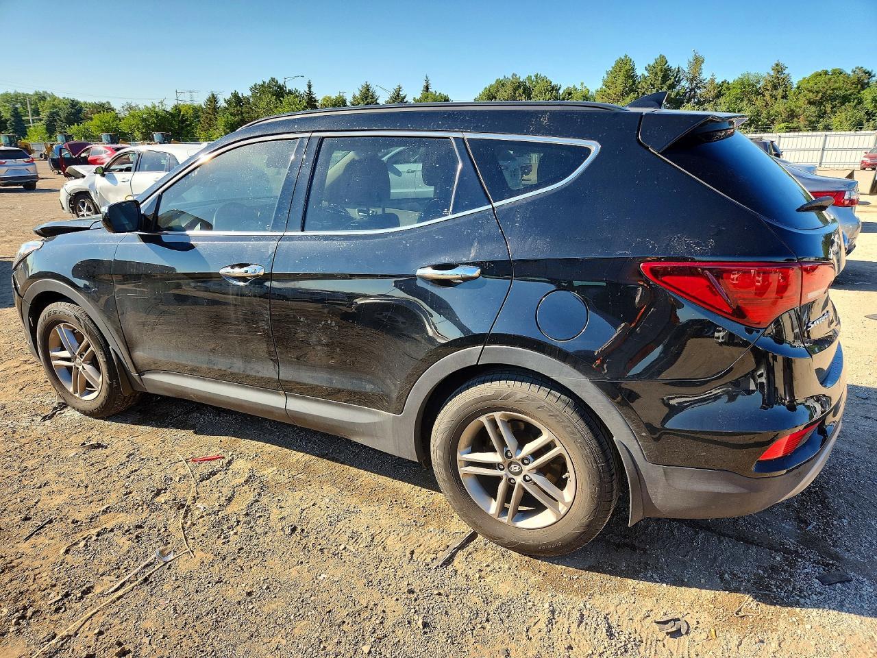 2018 Hyundai Santa Fe Sport 2.4L - Image 2