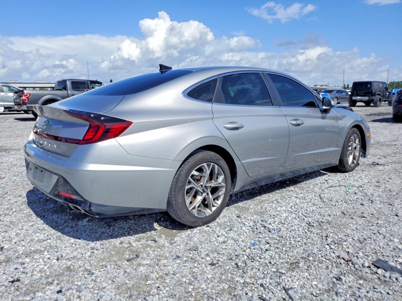 2022 Hyundai Sonata Sel - Фото 3