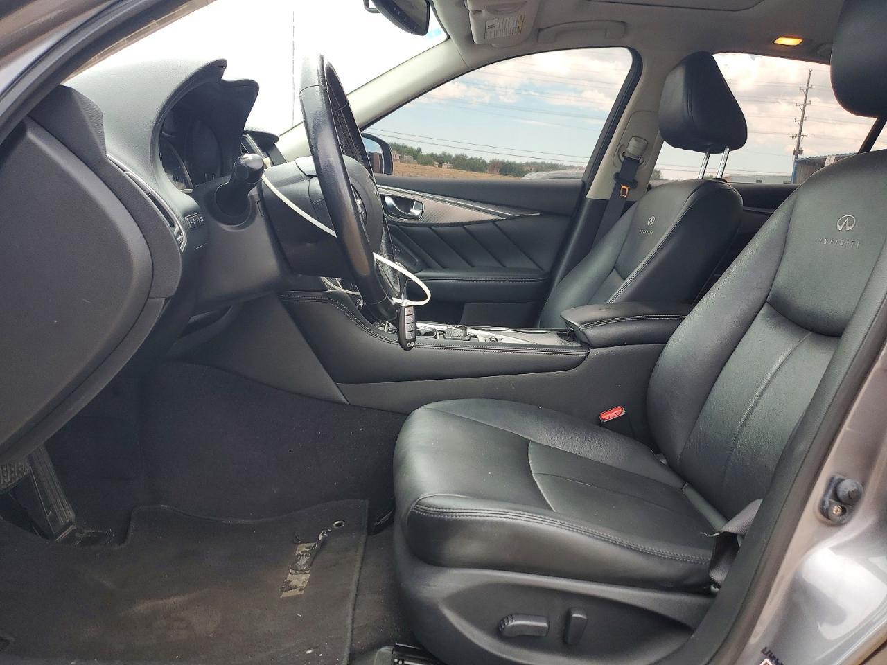 2014 Infiniti Q50 Premium - Image 7