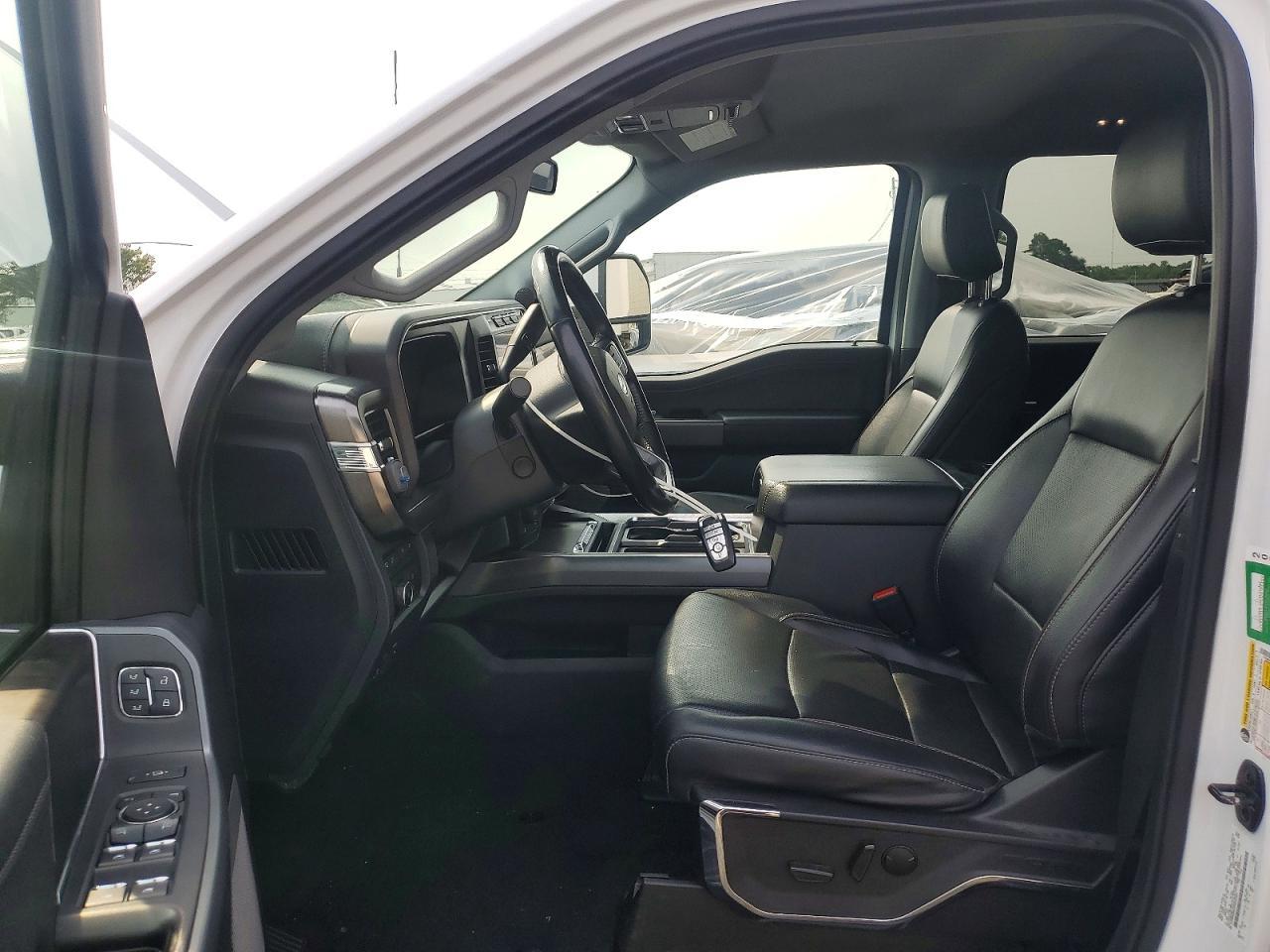 2023 Ford F250 Super Duty - Фото 7