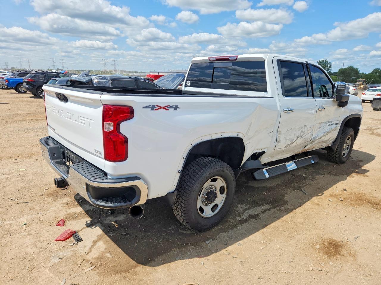 2021 Chevrolet Silverado K2500 Heavy Duty Ltz - Фото 3