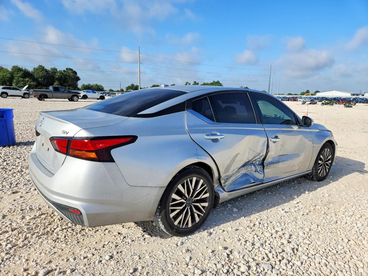 2023 Nissan Altima Sv - Фото 3