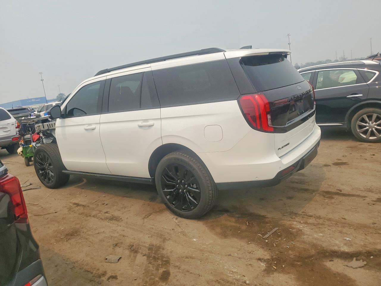 2025 Ford Expedition Platinum - Фото 2
