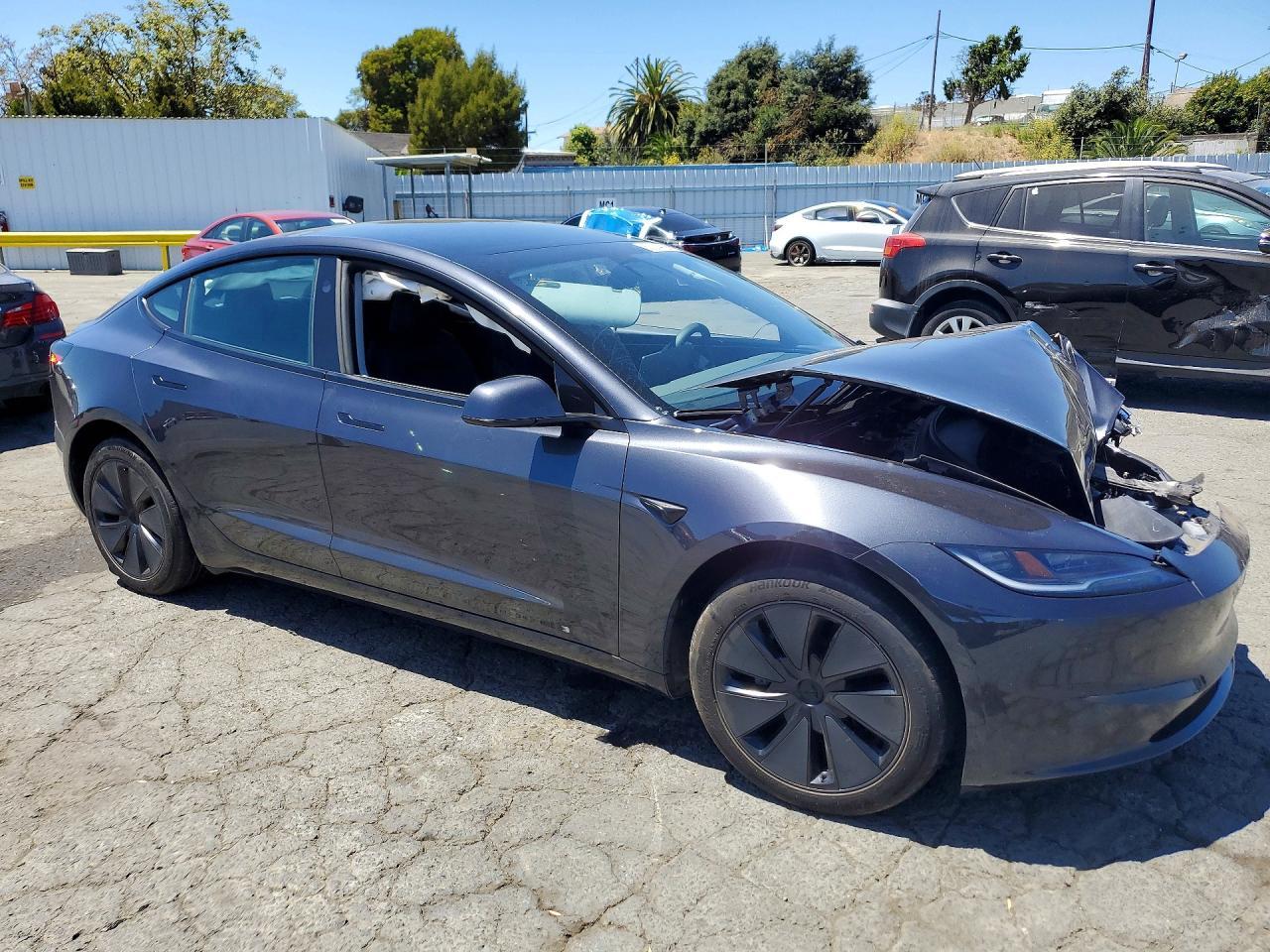 2025 Tesla Mdl 3 - Фото 4