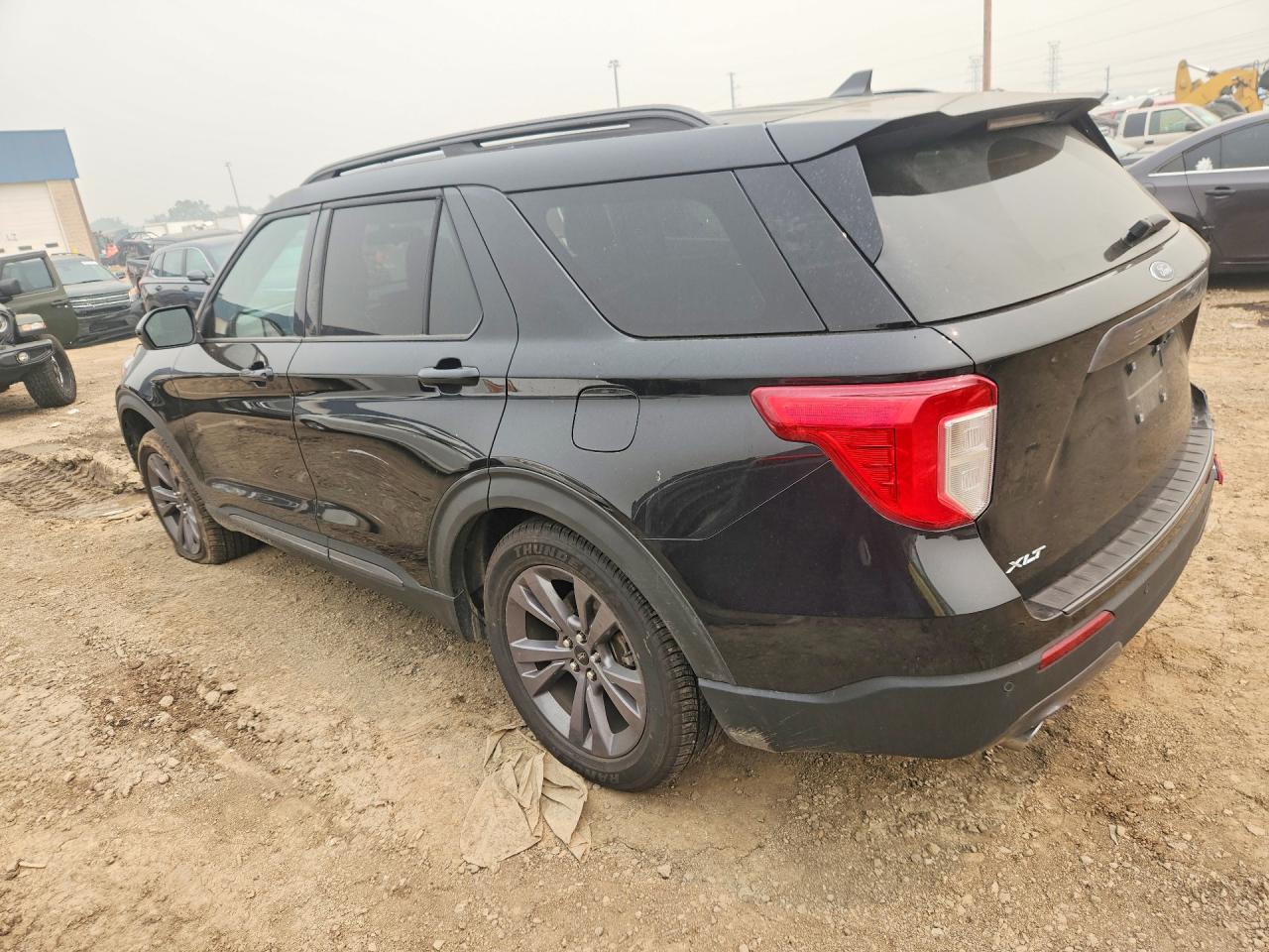 2022 Ford Explorer Xlt - Image 2