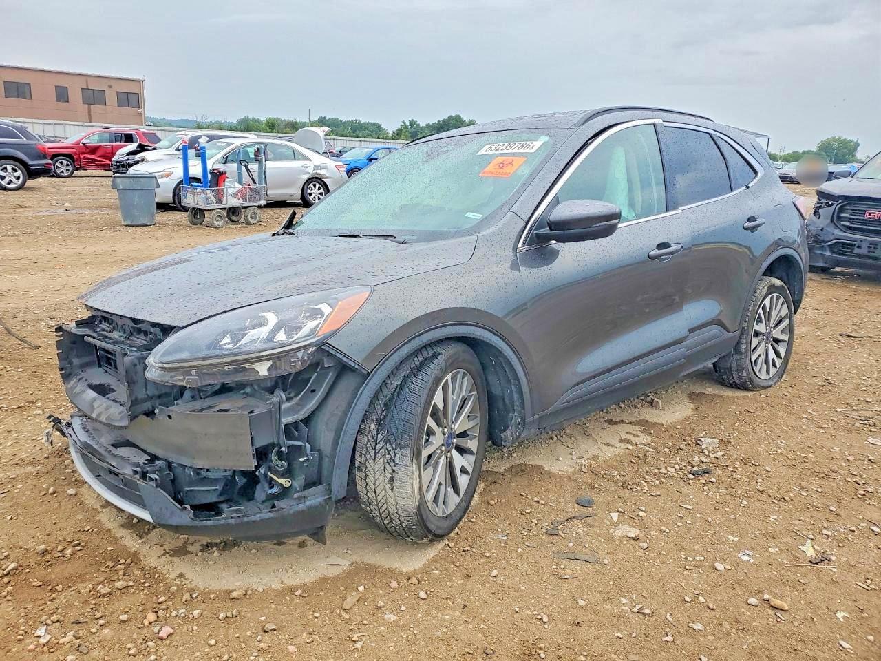 2020 Ford Escape Titanium