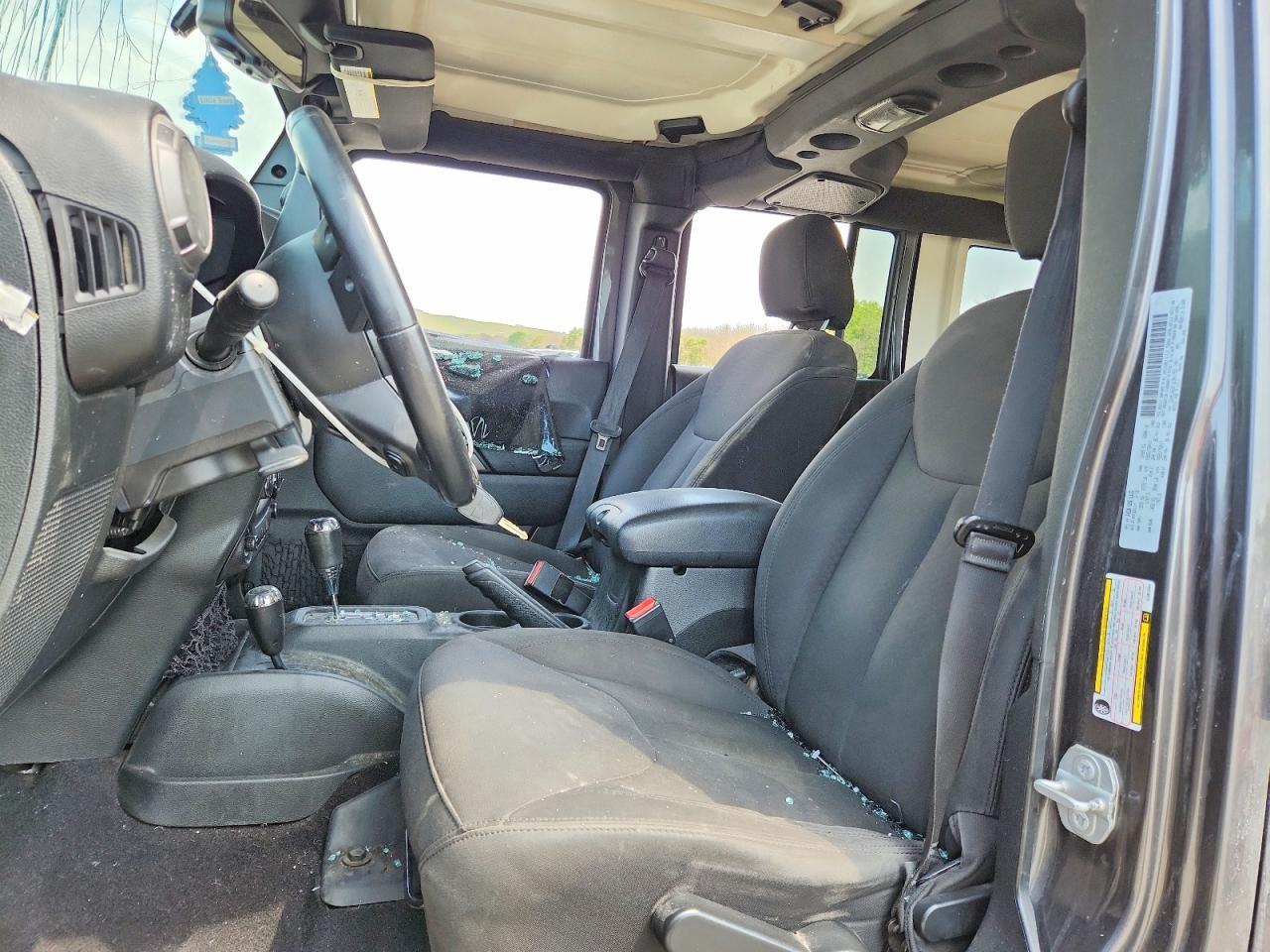 2018 Jeep Wrangler Unlimited Sport - Фото 7