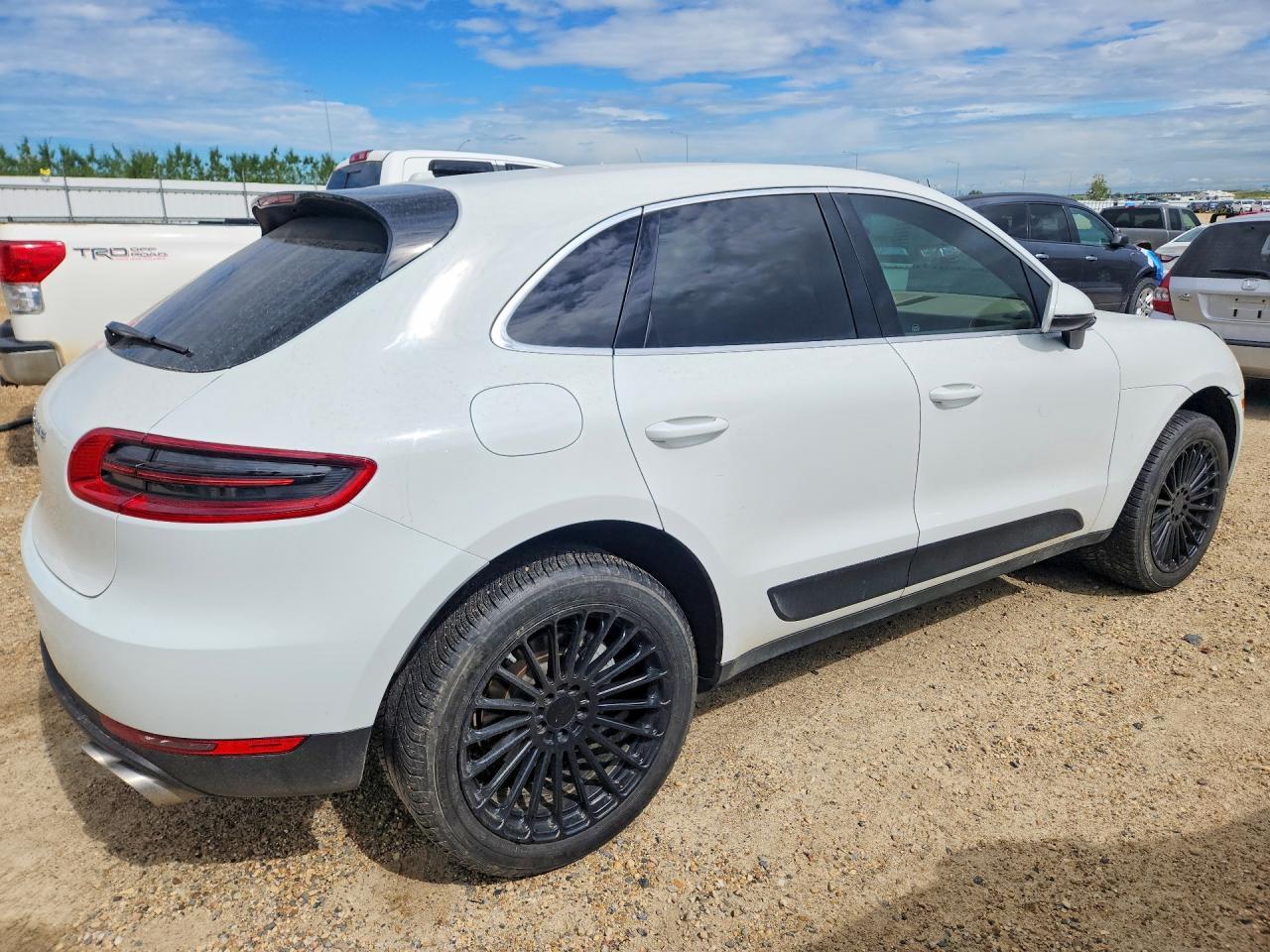 2015 Porsche Macan S - Фото 3