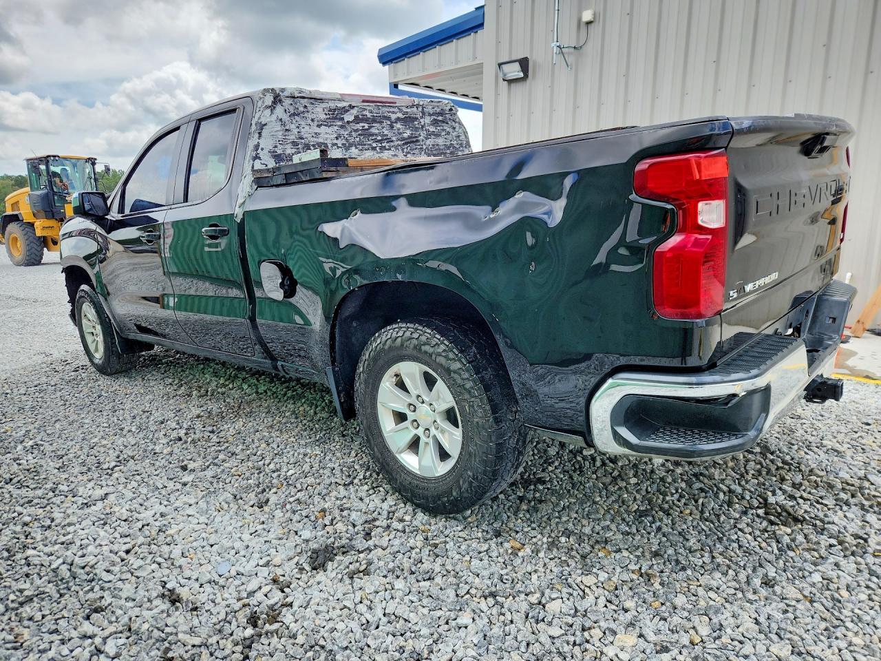 2020 Chevrolet Silverado C1500 Lt - Image 2