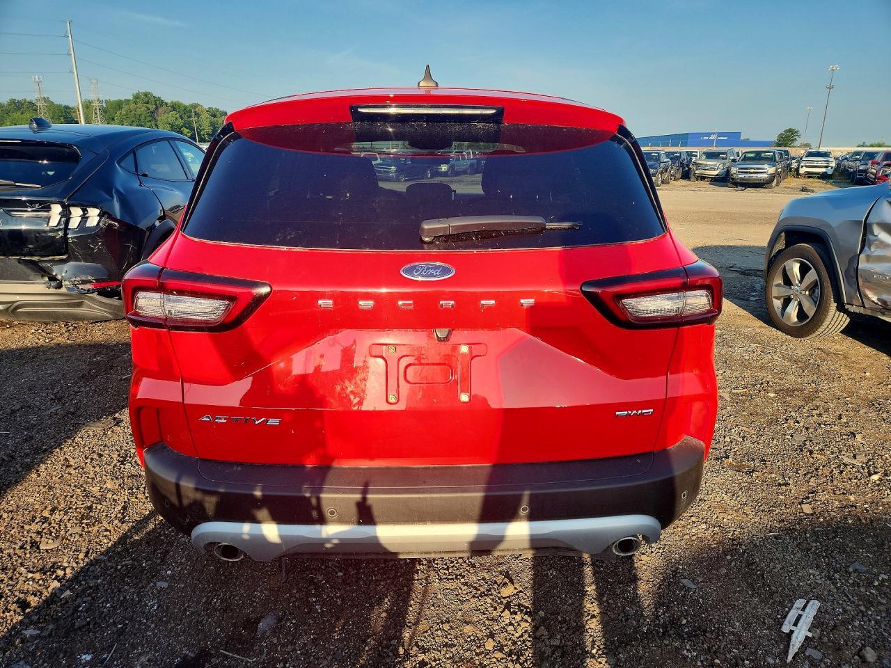 2024 Ford Escape - Image 6