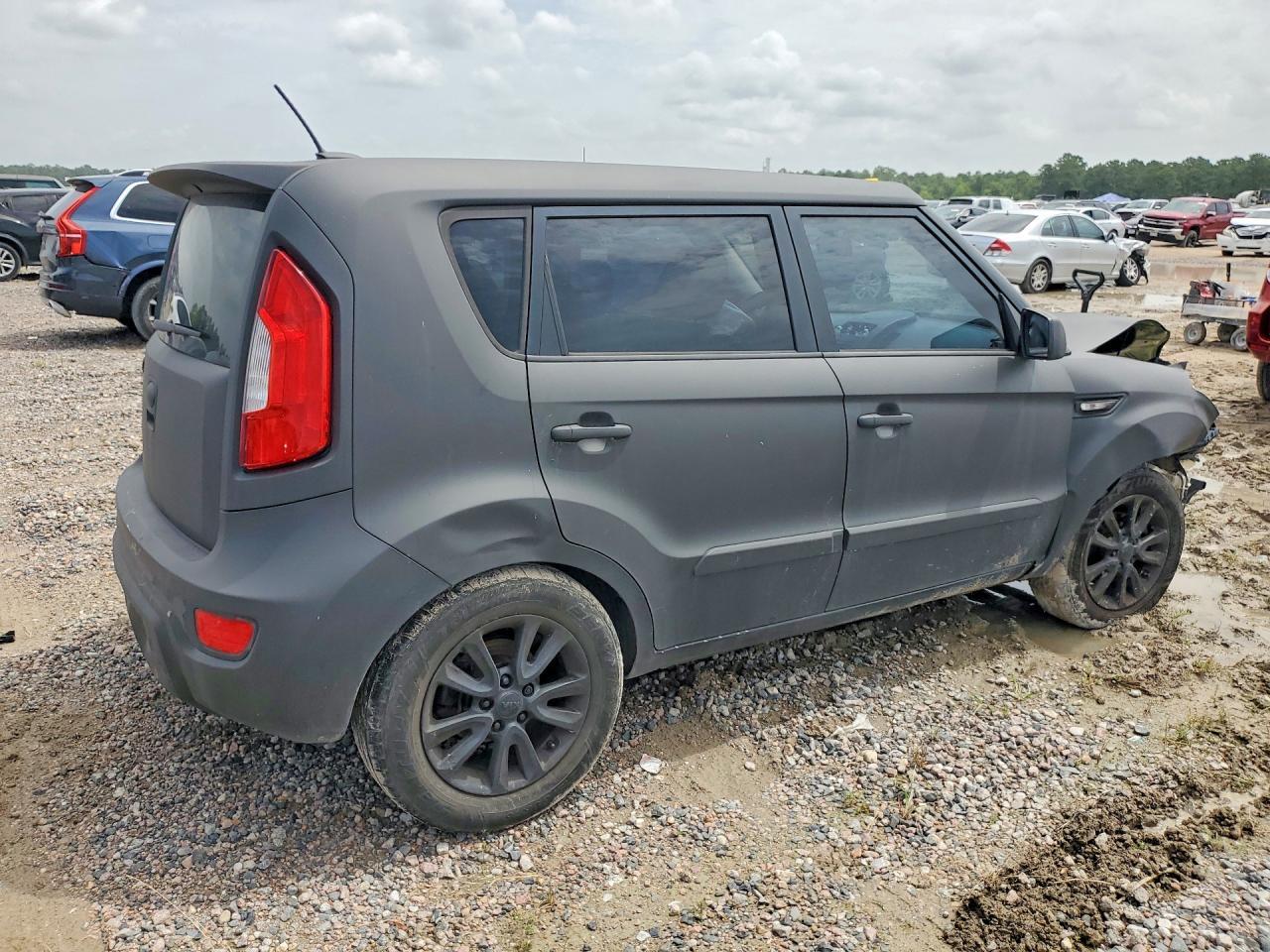 2013 Kia Soul Base - Фото 3