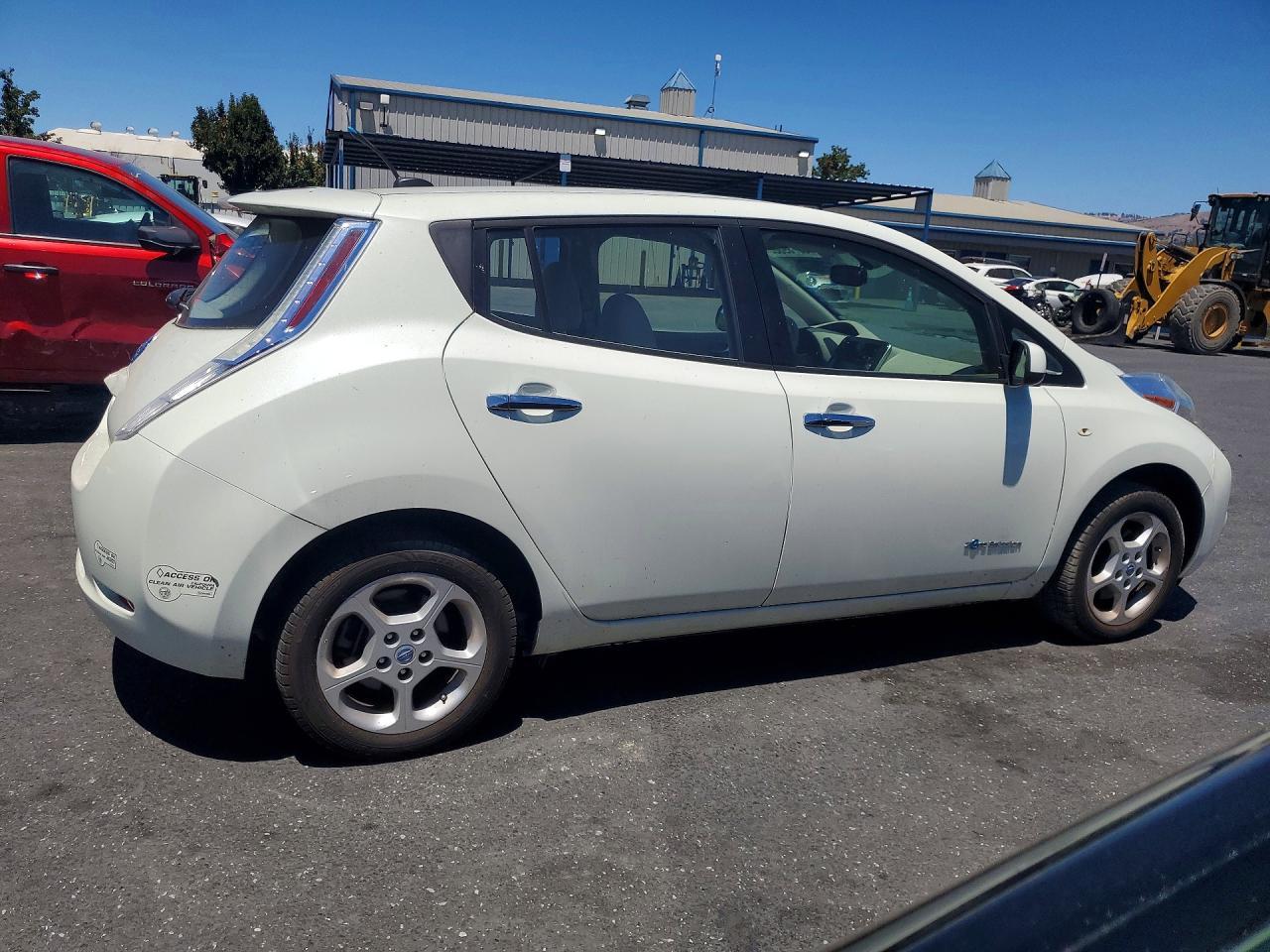 2012 Nissan Leaf Sv - Фото 3