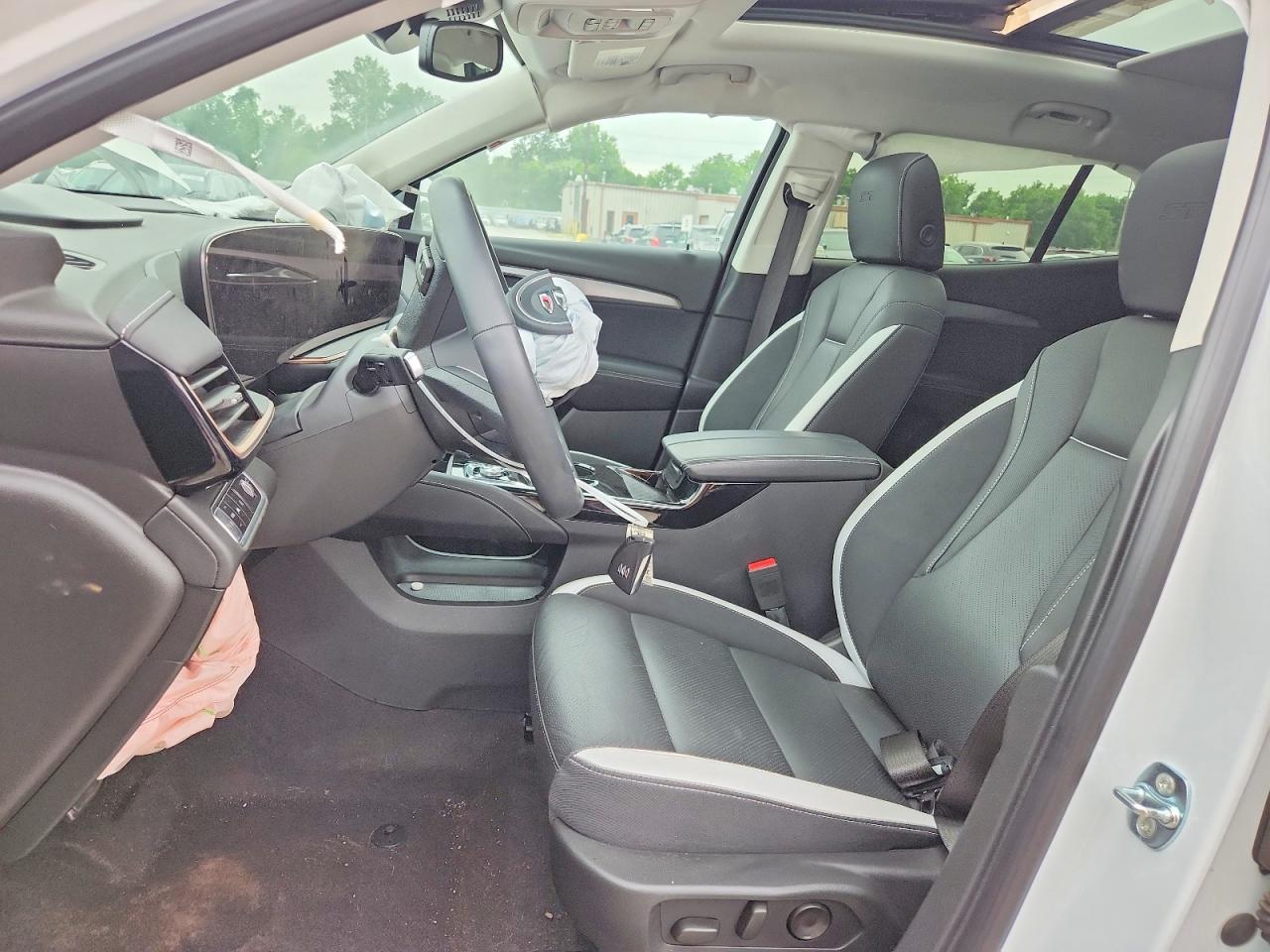 2025 Buick Envision Sport Touring - Image 7