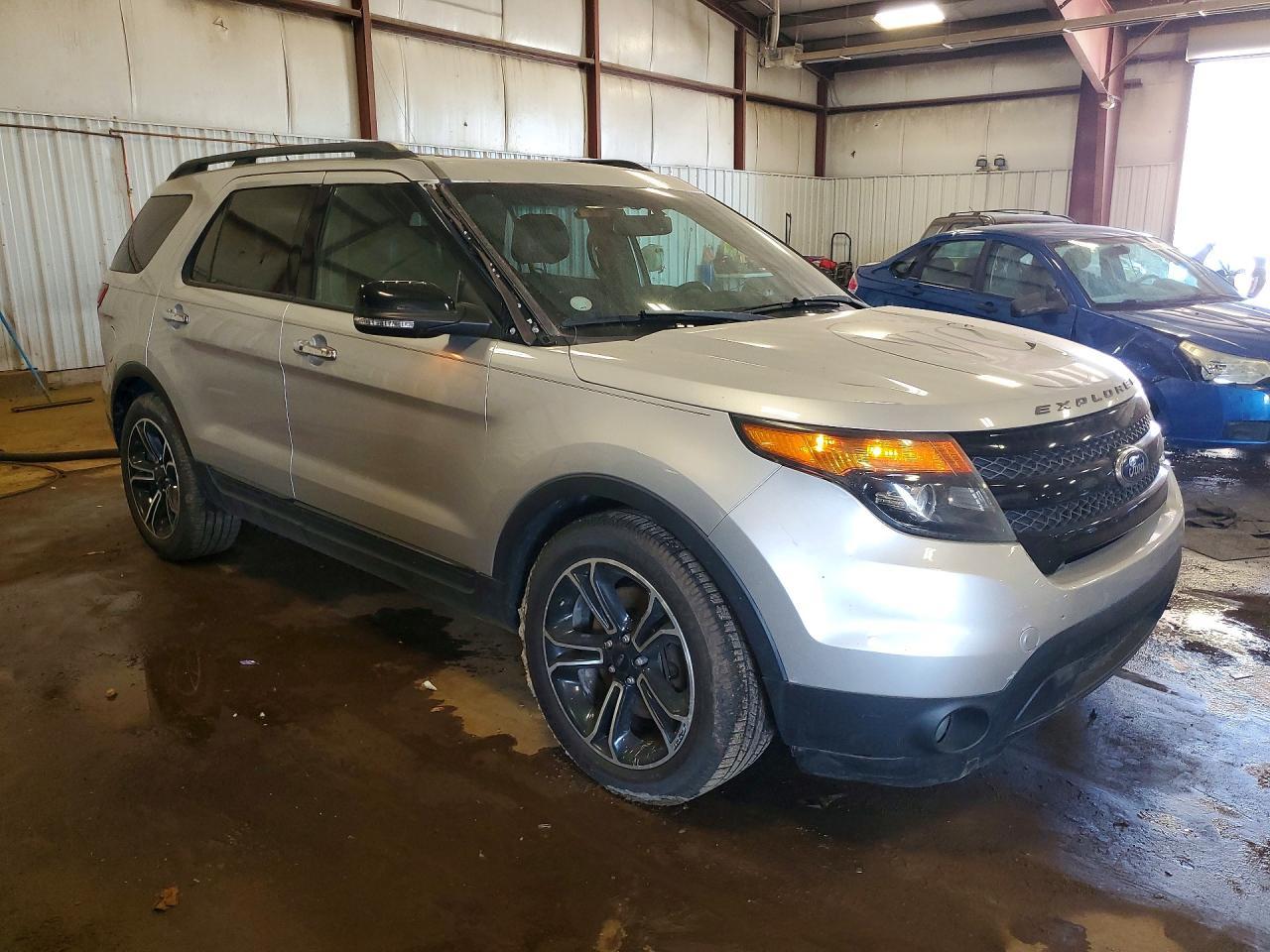 2014 Ford Explorer Sport - Фото 4