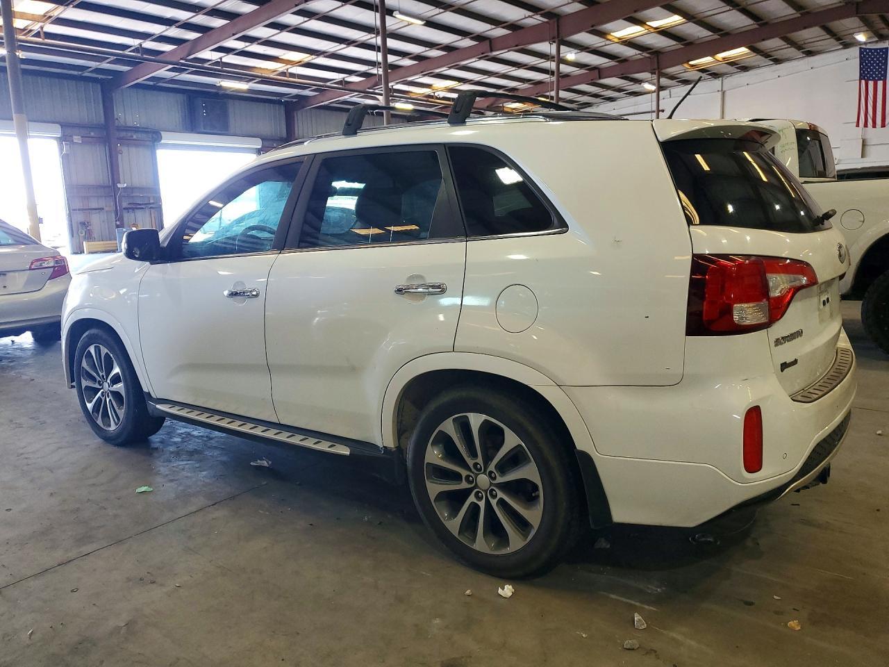 2014 Kia Sorento Sx - Image 2