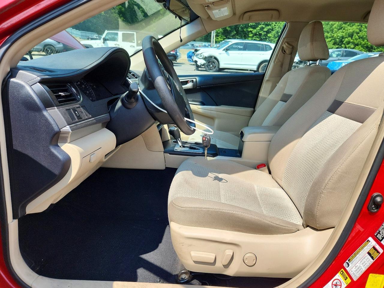 2013 Toyota Camry Le - Фото 7