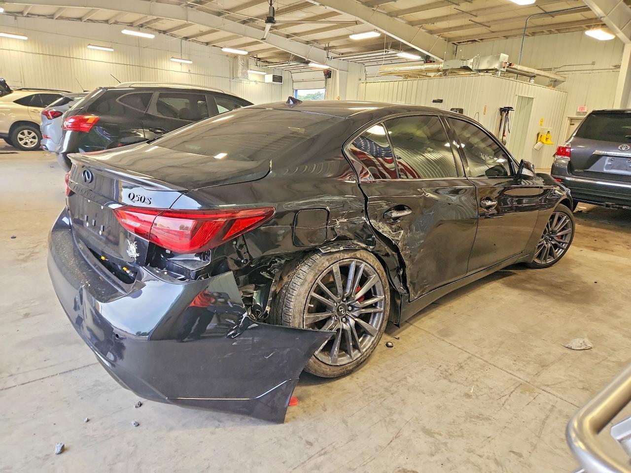 2024 Infiniti Q50 Red Sport 400 - Фото 3