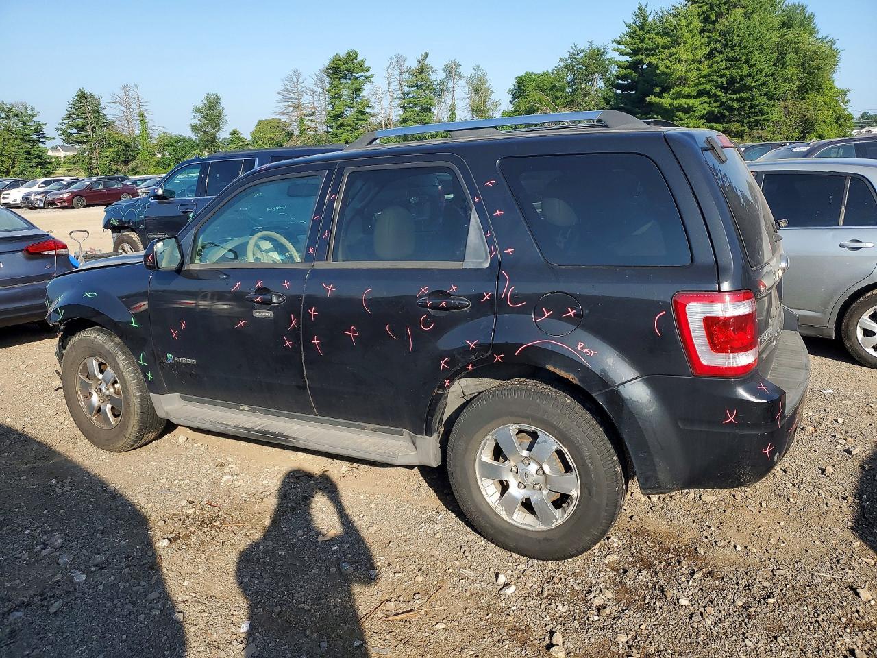 2011 Ford Escape Hybrid - Image 2