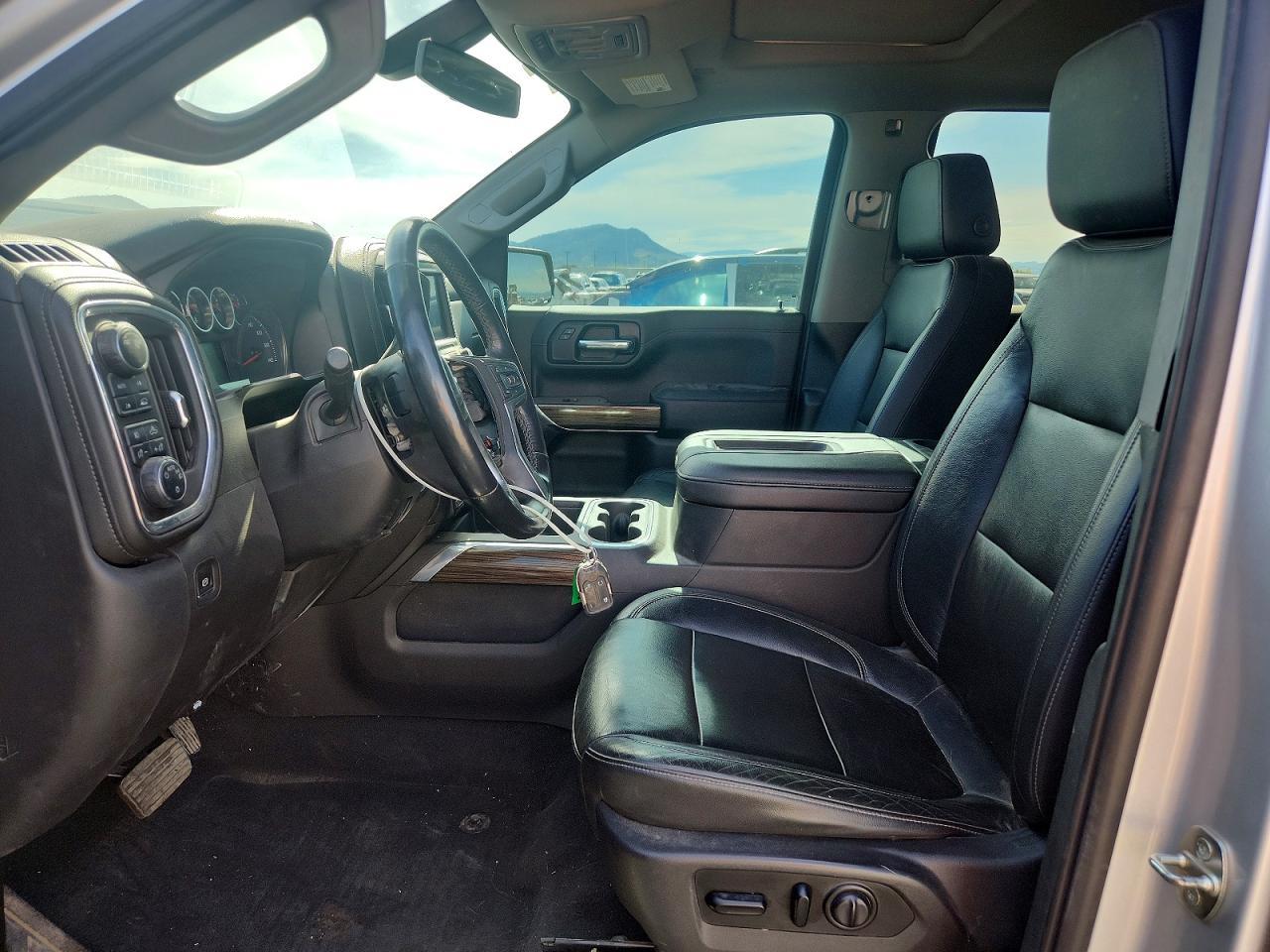2020 Chevrolet Silverado K1500 Rst - Image 7