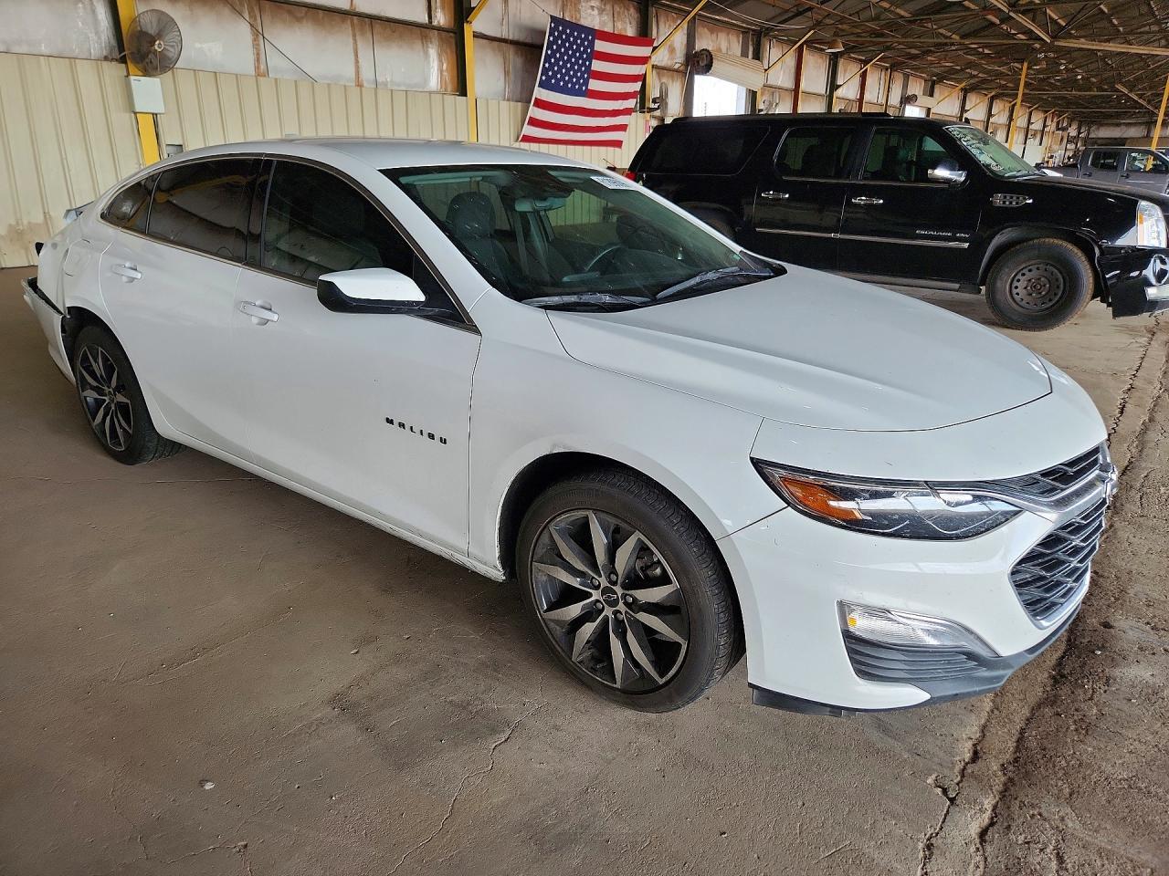 2024 Chevrolet Malibu Rs - Image 4