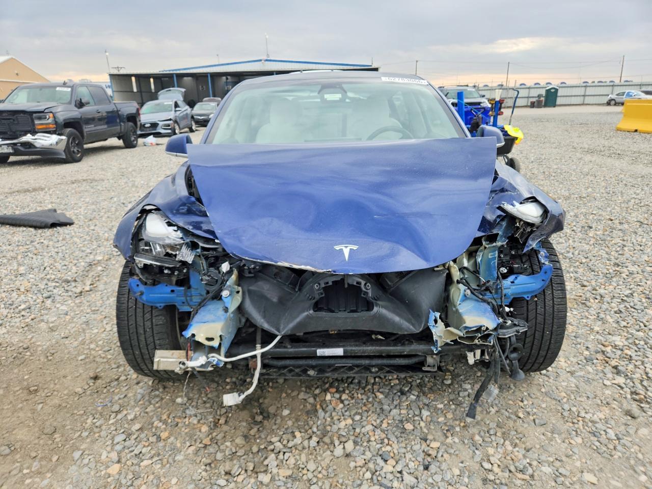 2020 Tesla Model 3 - Фото 5