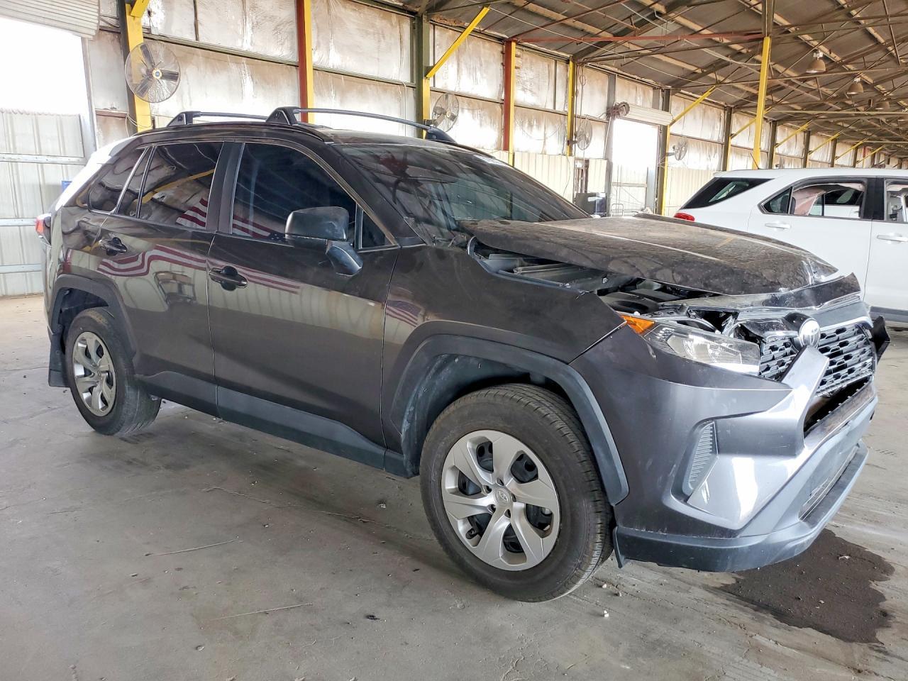 2021 Toyota Rav4 Le - Image 4