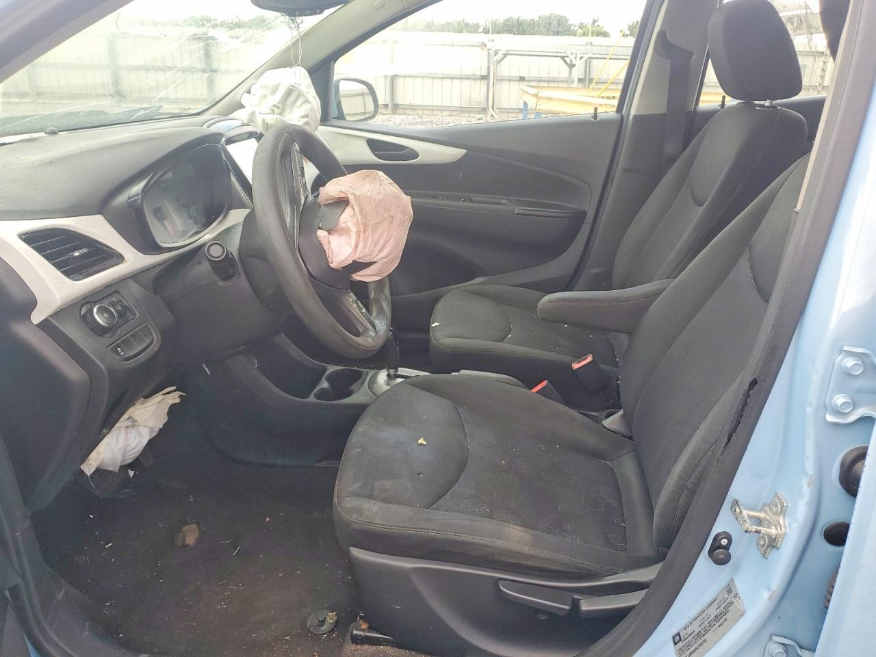 2016 Chevrolet Spark 1Lt - Фото 7