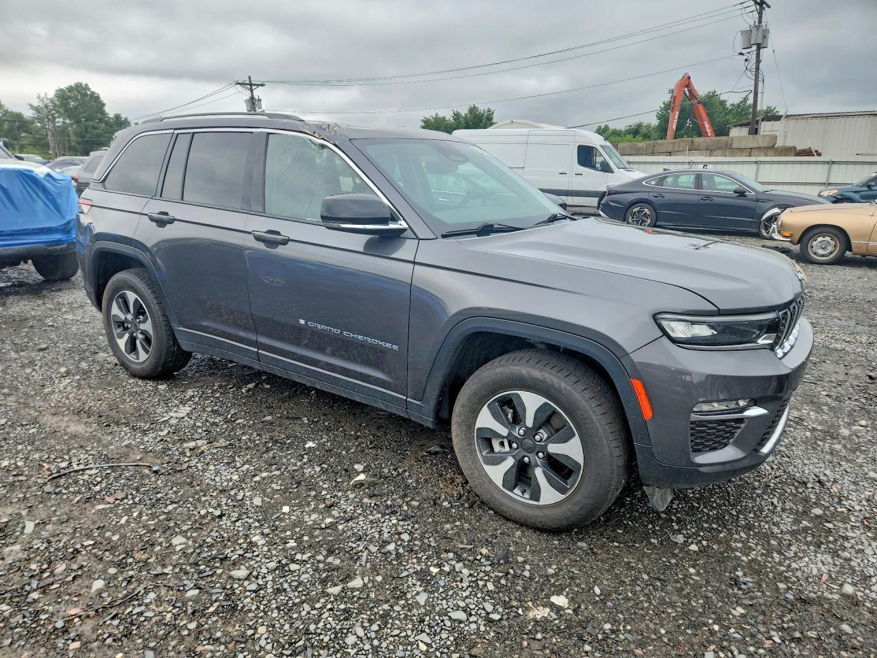 2023 Jeep Grand Cherokee Limited 4Xe - Image 4