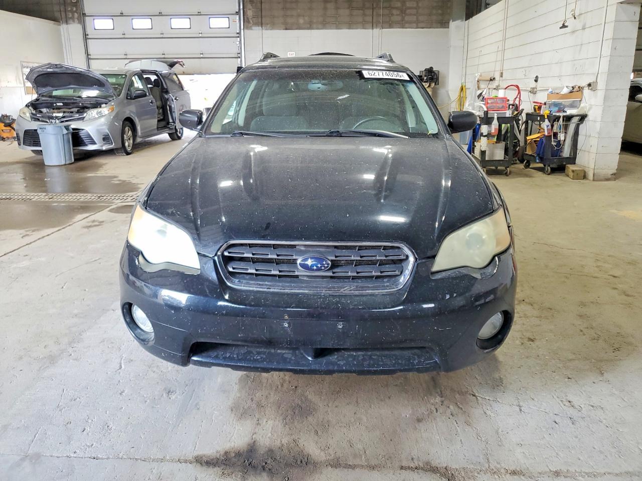 2006 Subaru Legacy Outback 2.5I - Фото 5