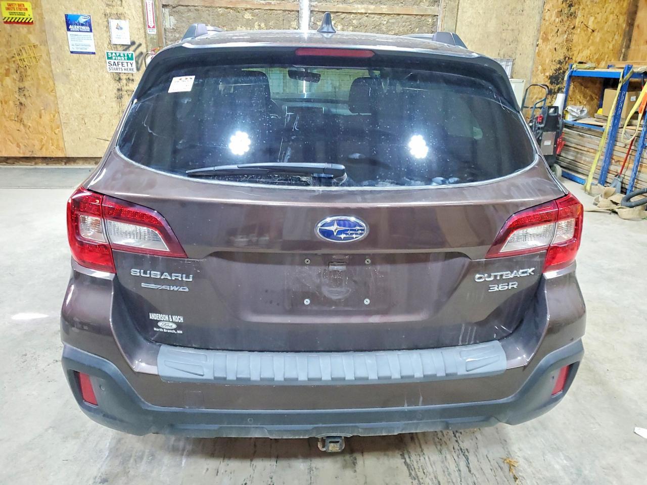 2019 Subaru Outback Touring - Image 6