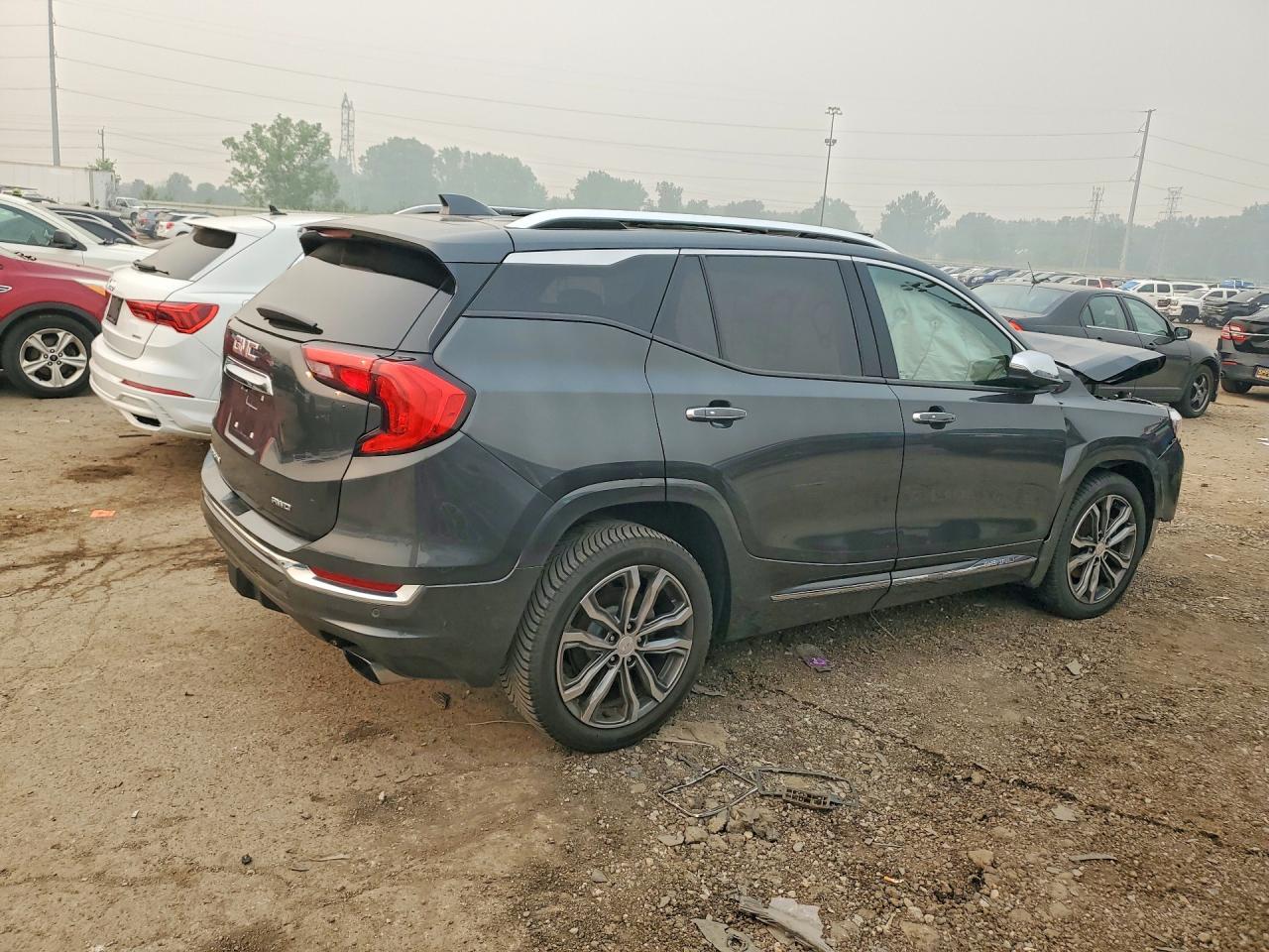 2019 GMC Terrain Denali - Фото 3