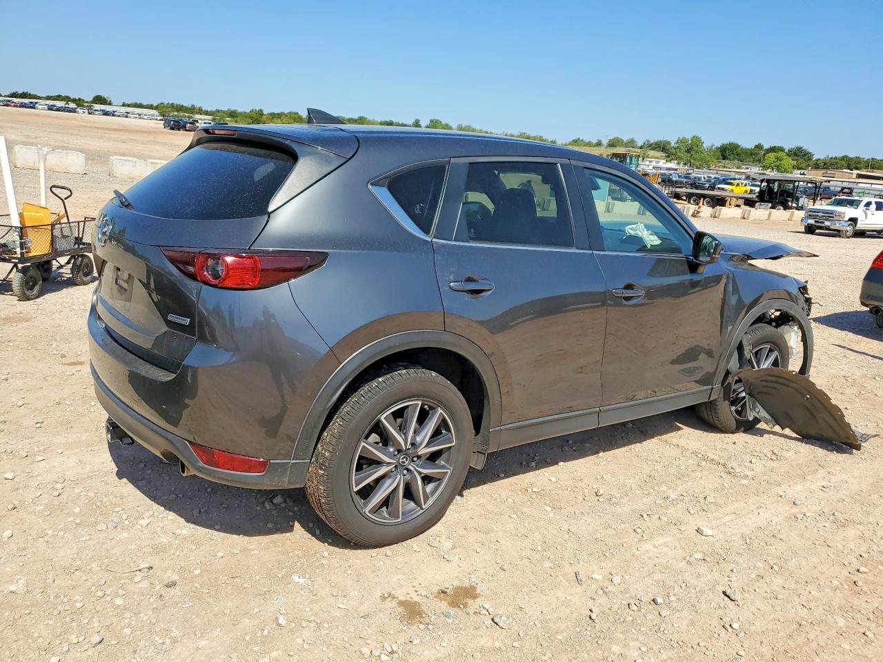 2018 Mazda Cx-5 Touring - Image 3