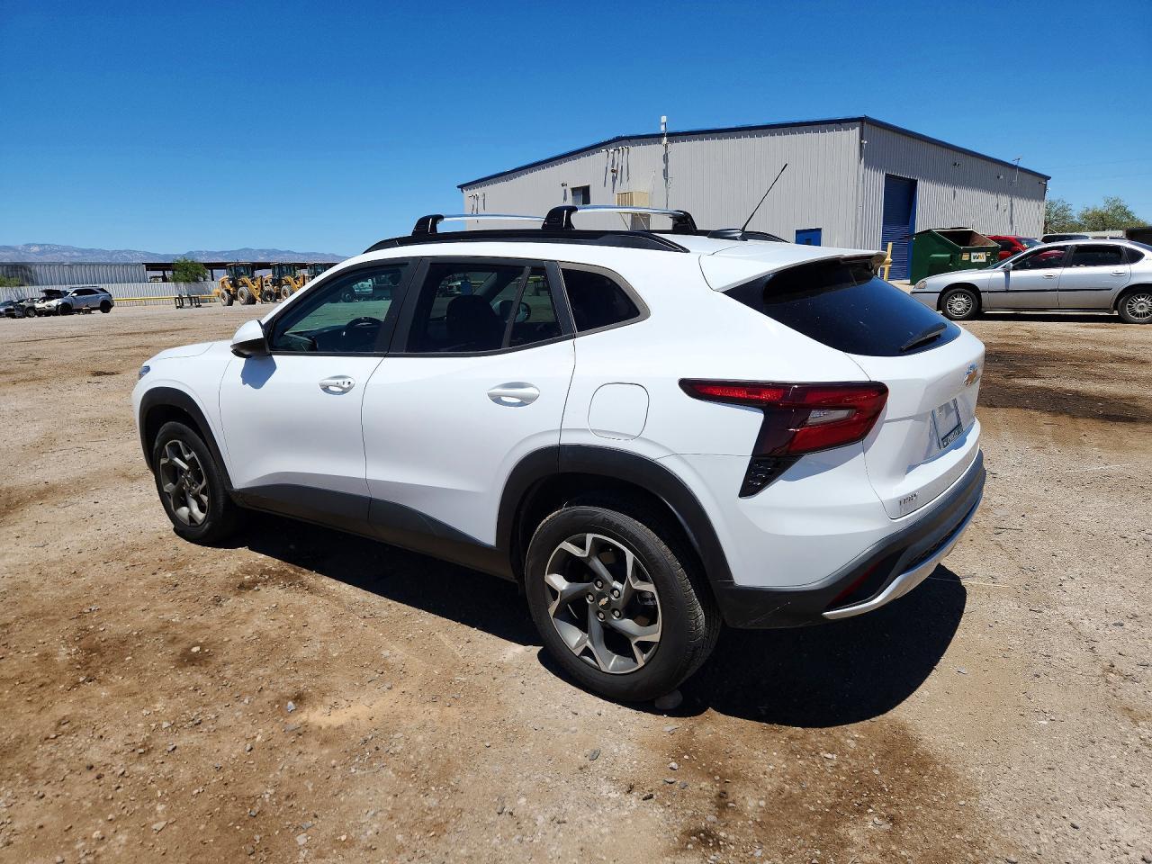 2024 Chevrolet Trax 1Lt - Image 2