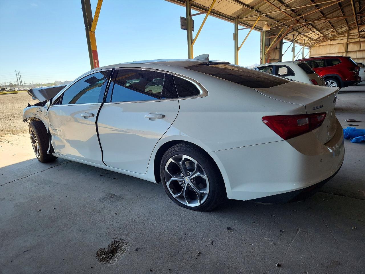 2024 Chevrolet Malibu Lt - Фото 2