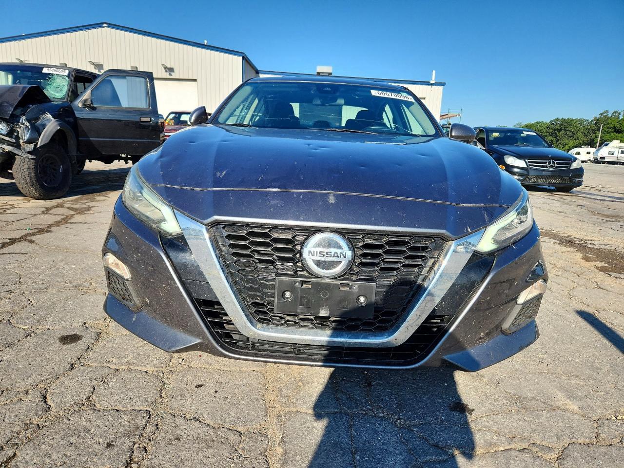 2022 Nissan Altima Sv - Фото 5