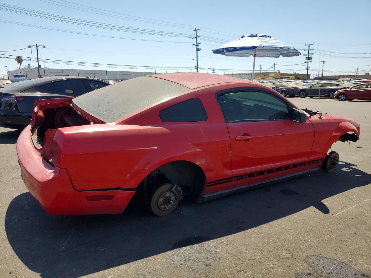 2007 Ford Mustang - Image 3