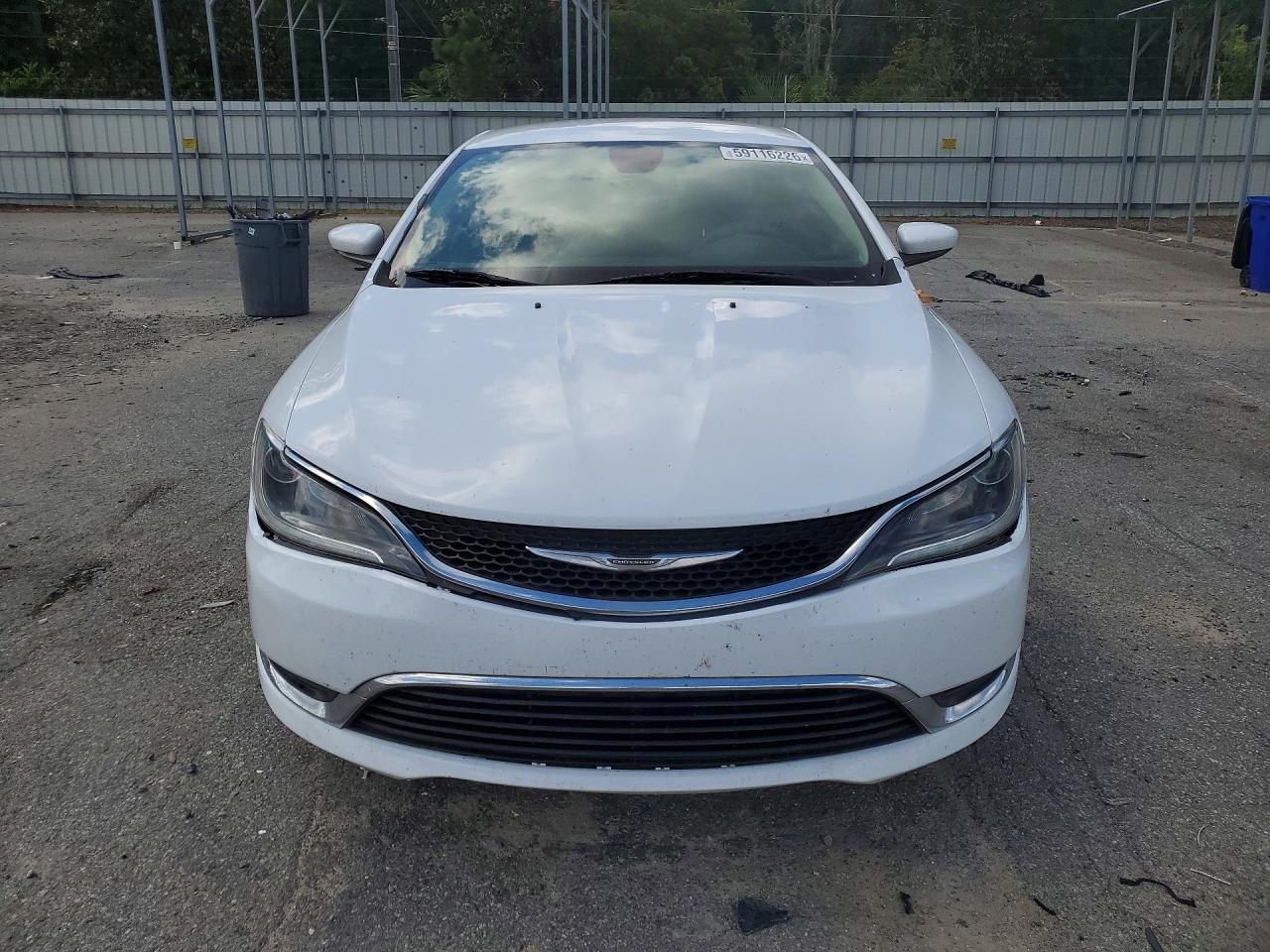 2016 Chrysler 200 Limited - Фото 5