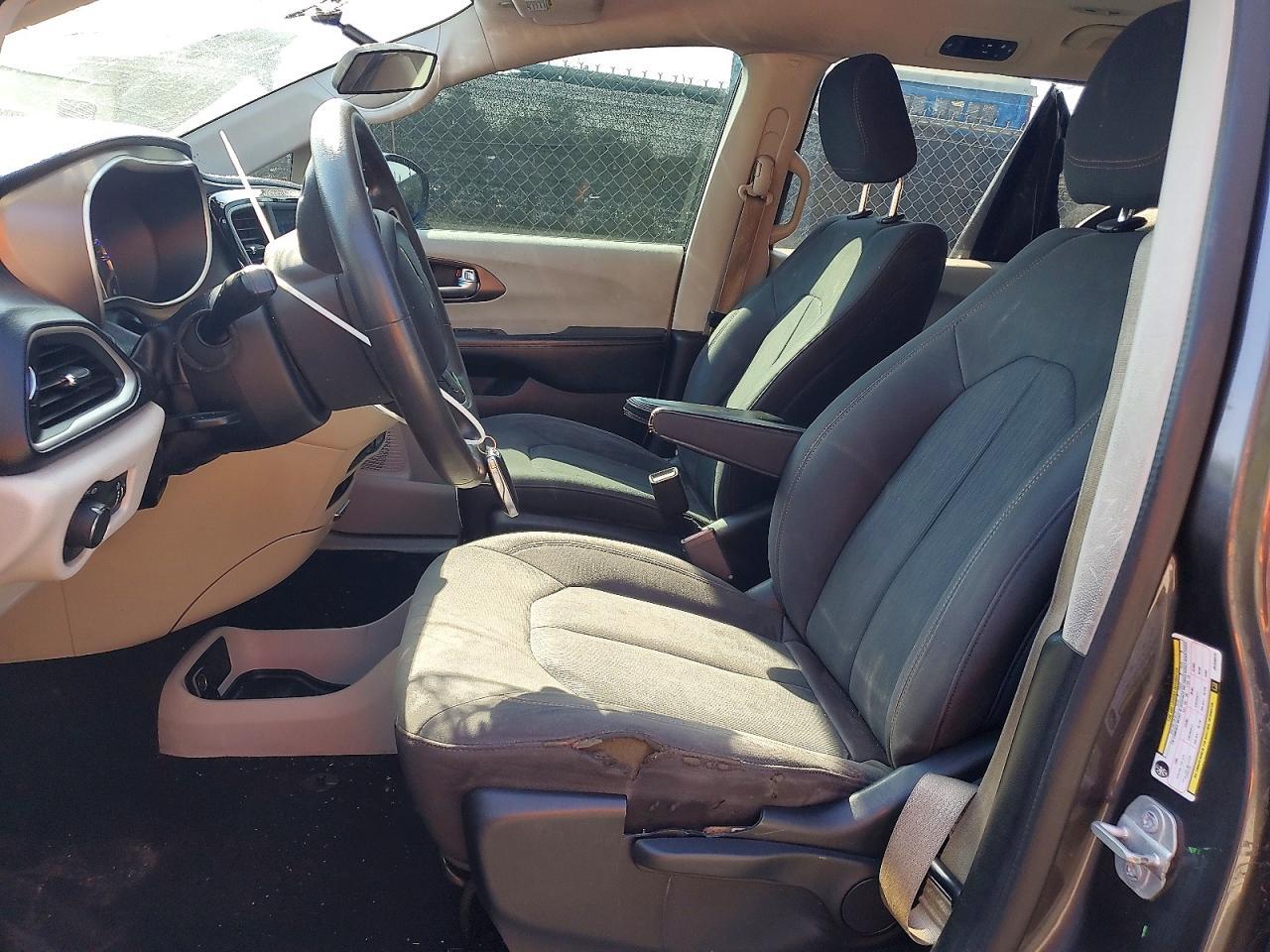 2018 Chrysler Pacifica L - Фото 7