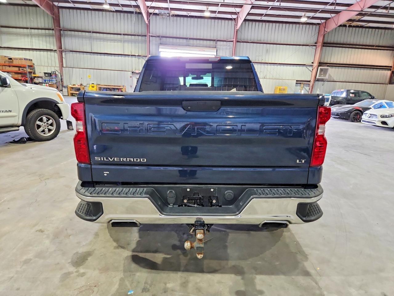 2020 Chevrolet Silverado K1500 Lt - Фото 6