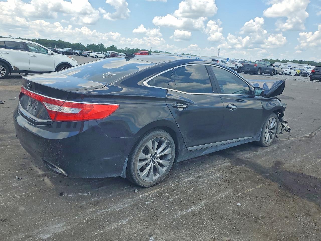 2013 Hyundai Azera Base - Фото 3