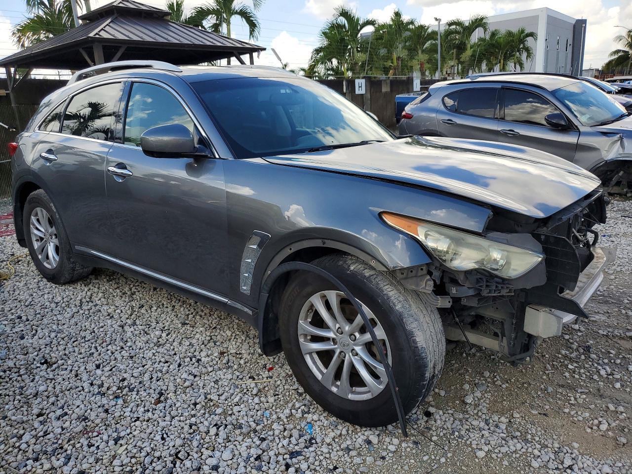2017 Infiniti Qx70 Base - Image 4