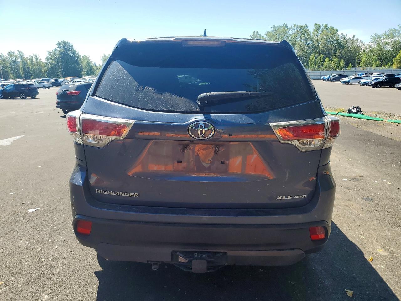 2016 Toyota Highlander Xle - Фото 6