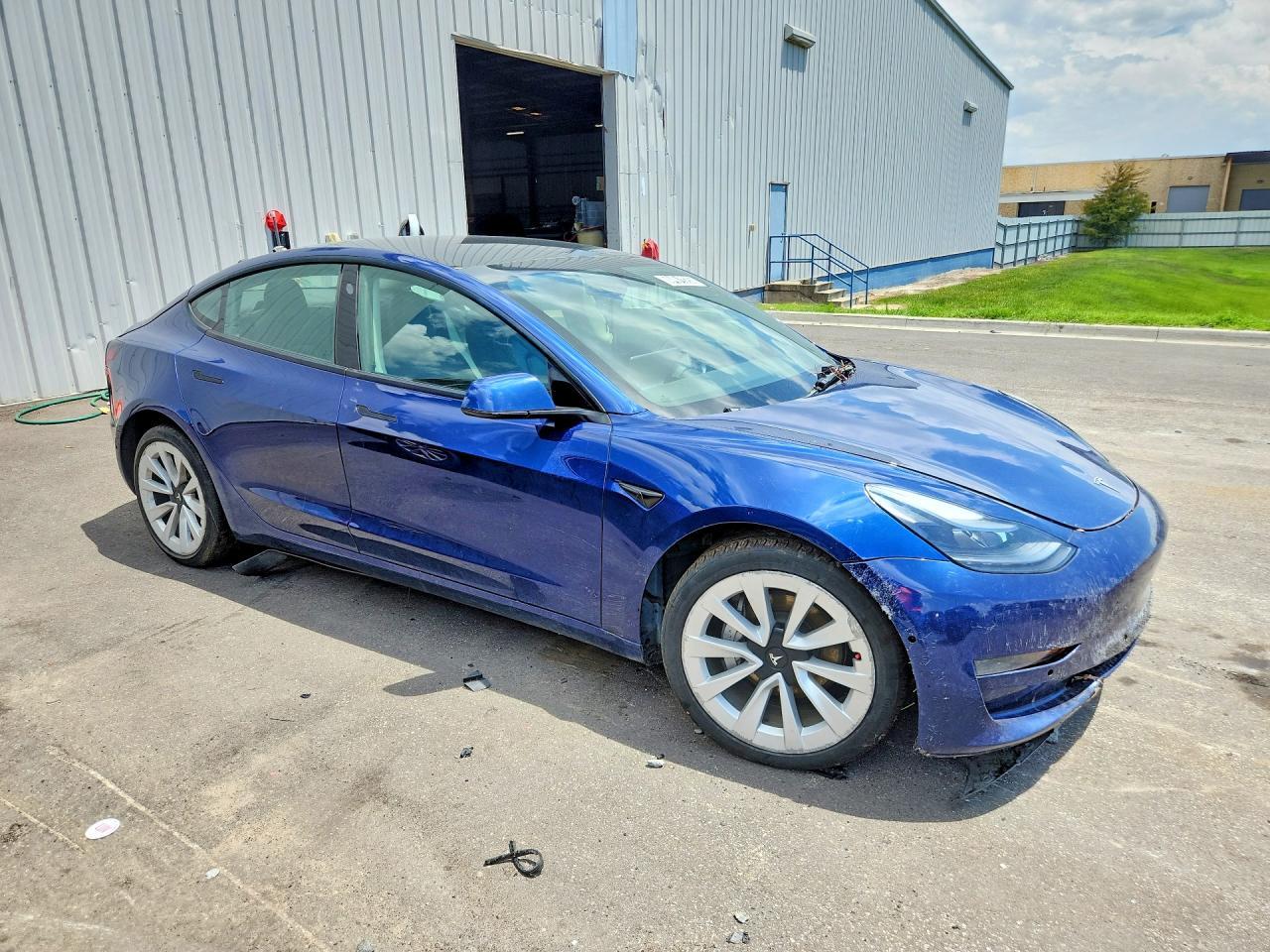 2022 Tesla Model 3 - Image 4