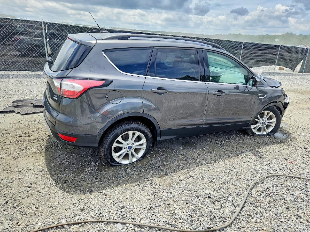 2018 Ford Escape Sel - Фото 3